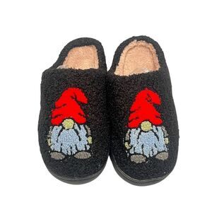 Y2k Cozy Gnome Fuzzy Slippers 7.5 Black Winter Loungewear Comfy Cozy